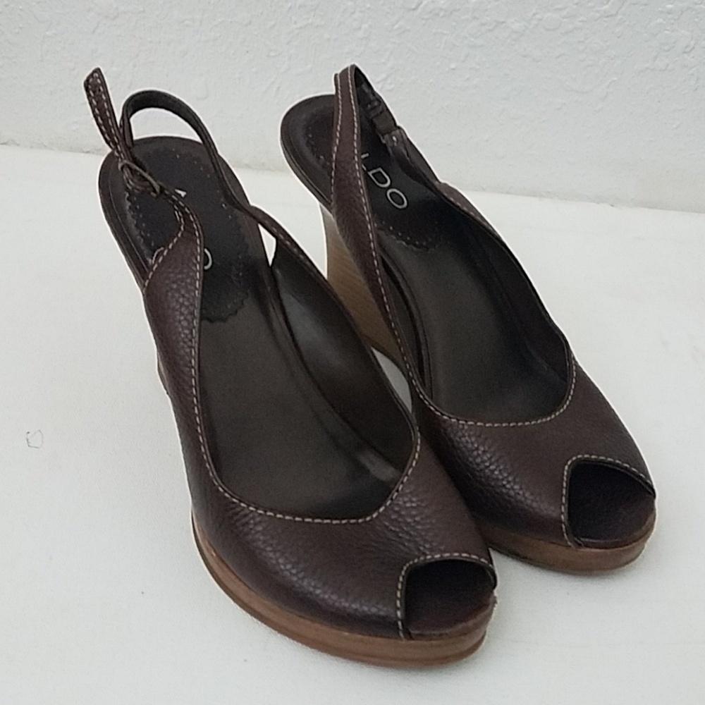 aldo sz 7 peep toe wedge sandels brown pebble